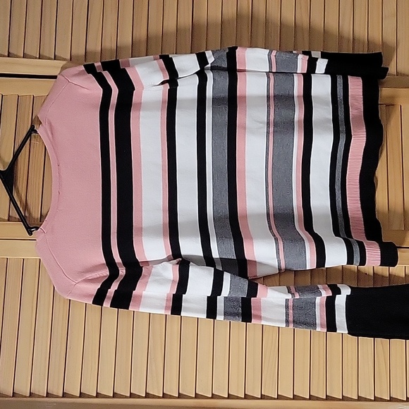 INVESTMENTS STRIPED SWEATER - Picture 4 of 8